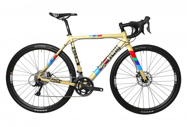 CINELLI ZYDECO LALA GRAVEL BIKE SHIMANO SORA 9S 700 MM BAHN.jpg