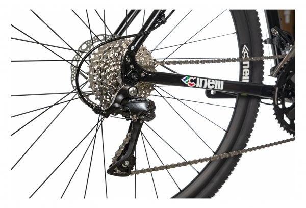 CINELLI ZYDECO LALA GRAVEL BIKE SHIMANO SORA 9S 700 MM SCHWARZ 8.jpg