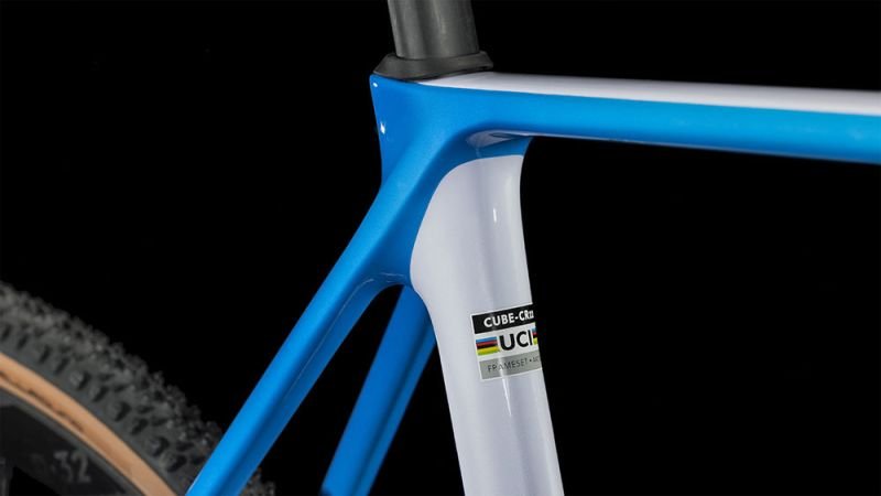 CUBE Cross Race C62 SLX teamline 688500 7 800x800.jpg