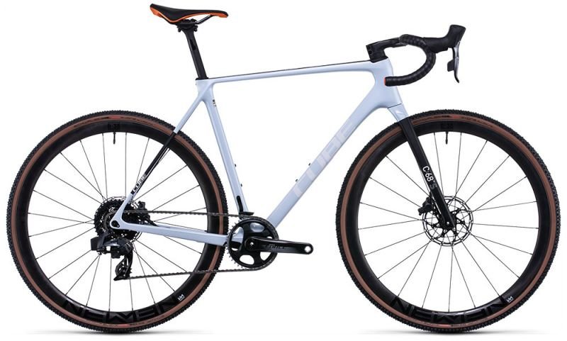 Cube Cross Race C68X SLT frostwhite´n´orange.jpg