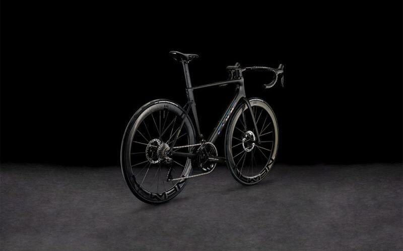 Cube Litening AIR C68X SLT carbon n rainbow 679700 0 800x800.jpg