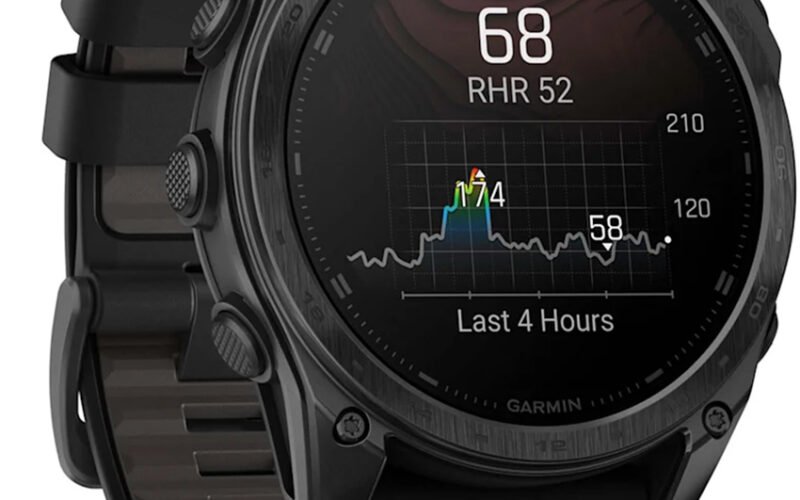 garmin 010 03406 01 20155158 tactix R 8 51 mm AMOLED Sapphire Schwarz Titan DLC Smartwatch 2.jpg