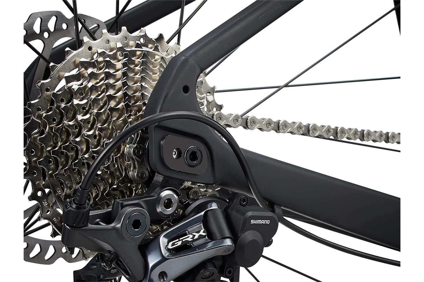 my22 revolt 0 color a black d 3 10.jpg