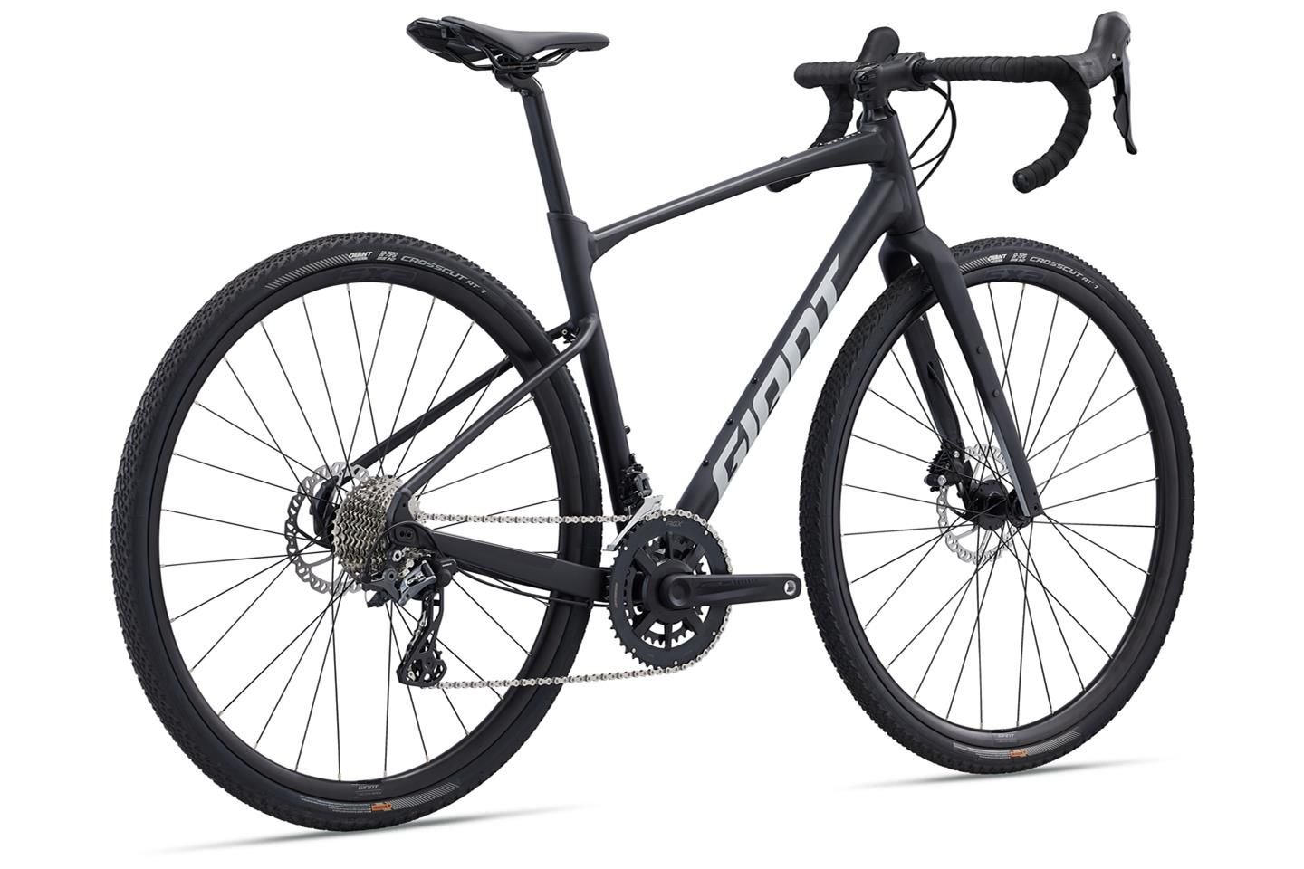 my22 revolt 0 color a black rear 10.jpg